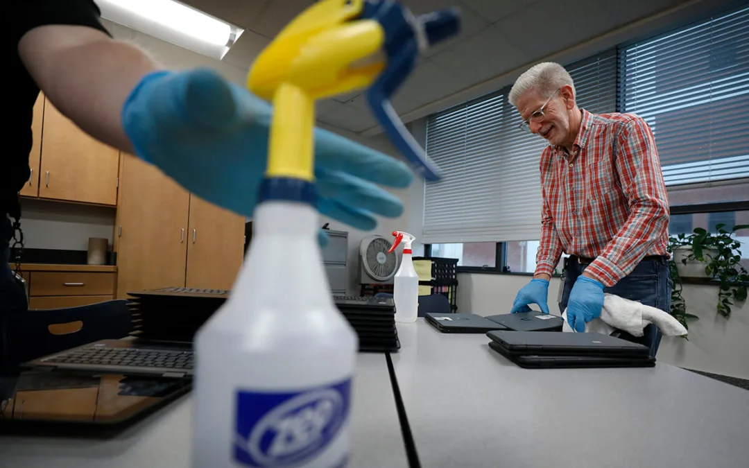 Arizona Coronavirus Cases Jump to 44