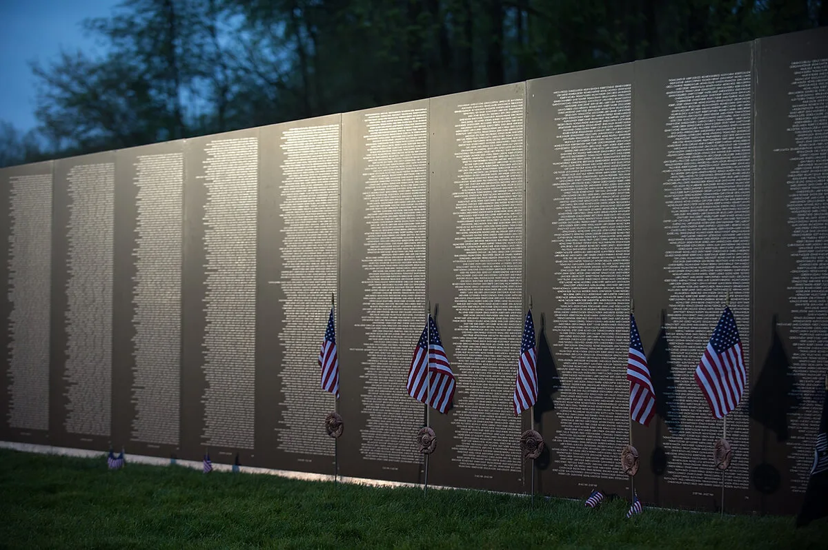 You Have Until Sunday to See the Vietnam Wall Replica in Glendale You Have Until Sunday to See the Vietnam Wall Replica in Glendale