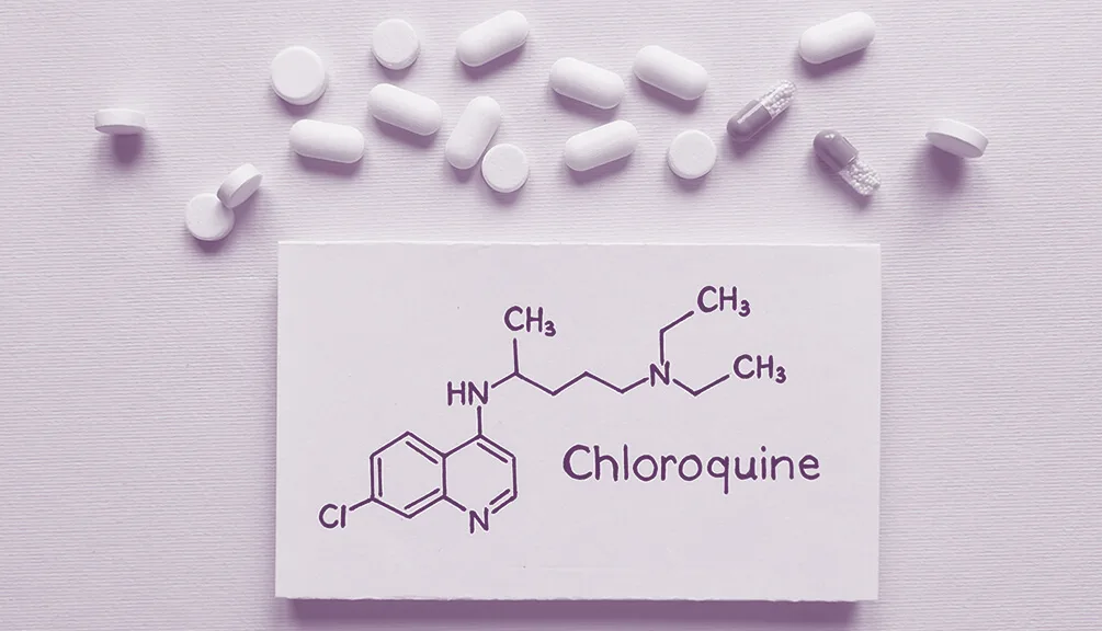 chloroquine pills and illustration of its carbon structure