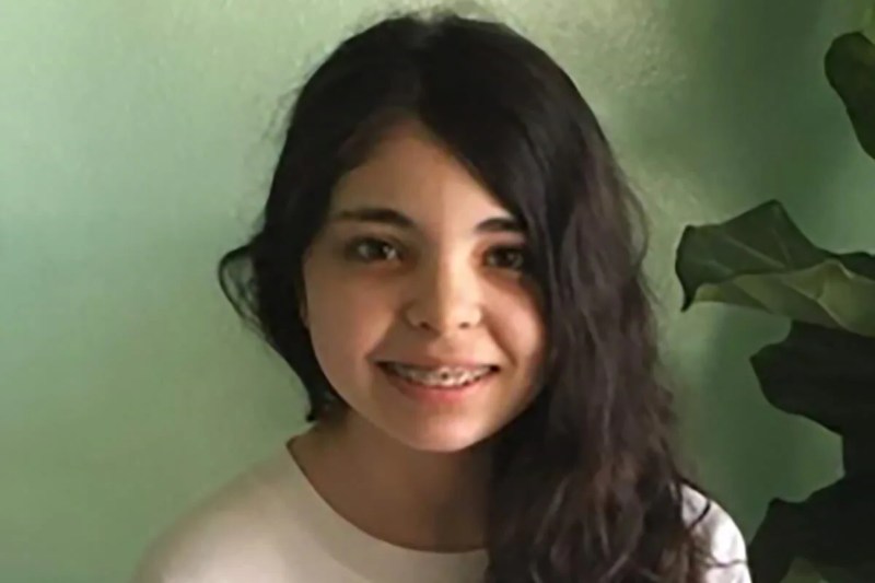 Headshot of Alicia Navarro