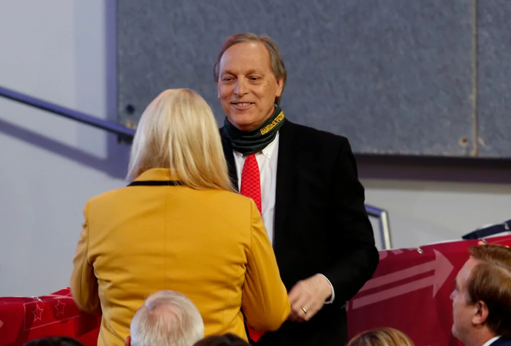 Rep Biggs speaking with Rep Lesko