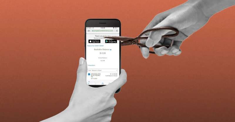 image of phone showing $0 account balance with scissors snipping it