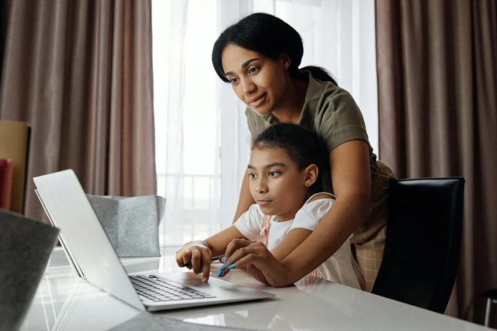 New Guidelines Exclude Paid Leave for Parents Who Keep Their Kids Out of In-Person Schooling