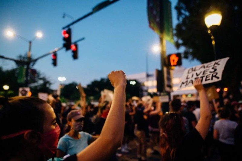 The Black Lives Matter protests are among the main motivations for young Latino voters to go to the polls in 2020.