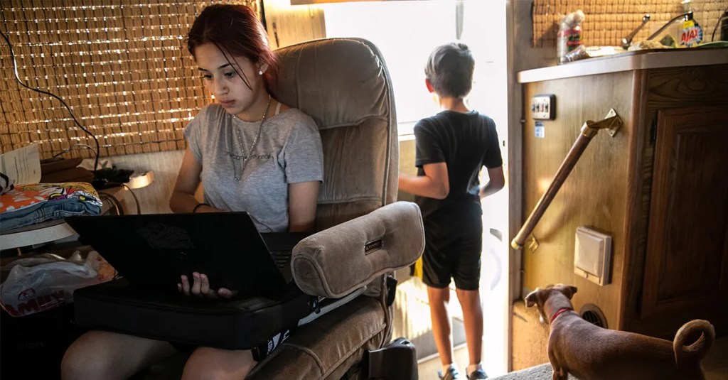 Arizona’s Largest School District Is Returning to Remote Learning—Will Others Follow?