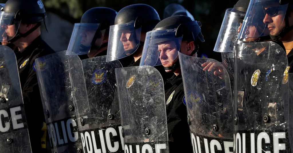 Republicans Want to Gut Arizona Cities That Cut Police Budgets
