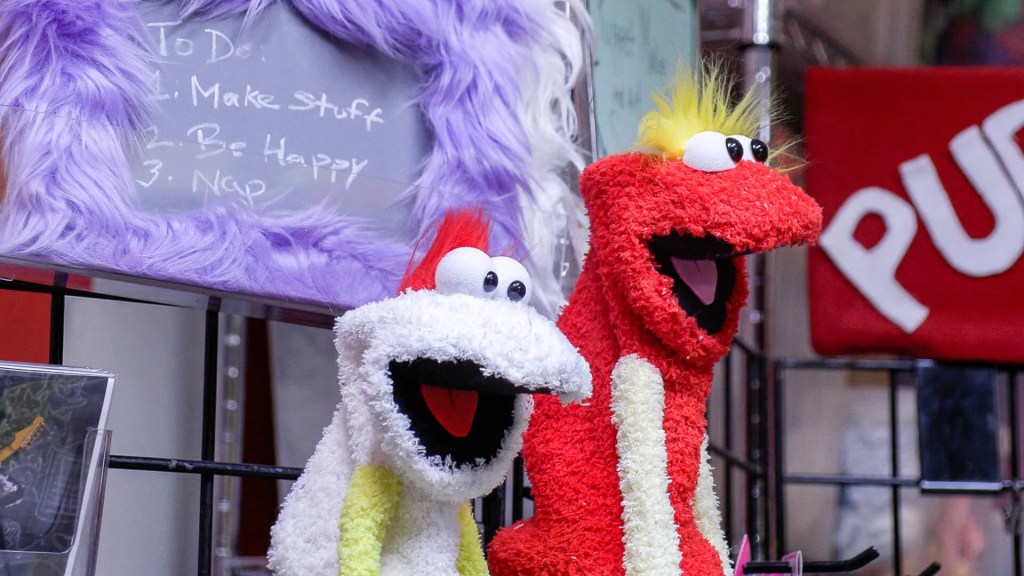 Phoenix-based ‘Sesame Street’ Puppeteer Takes Show on the Road