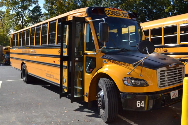 electric school bus