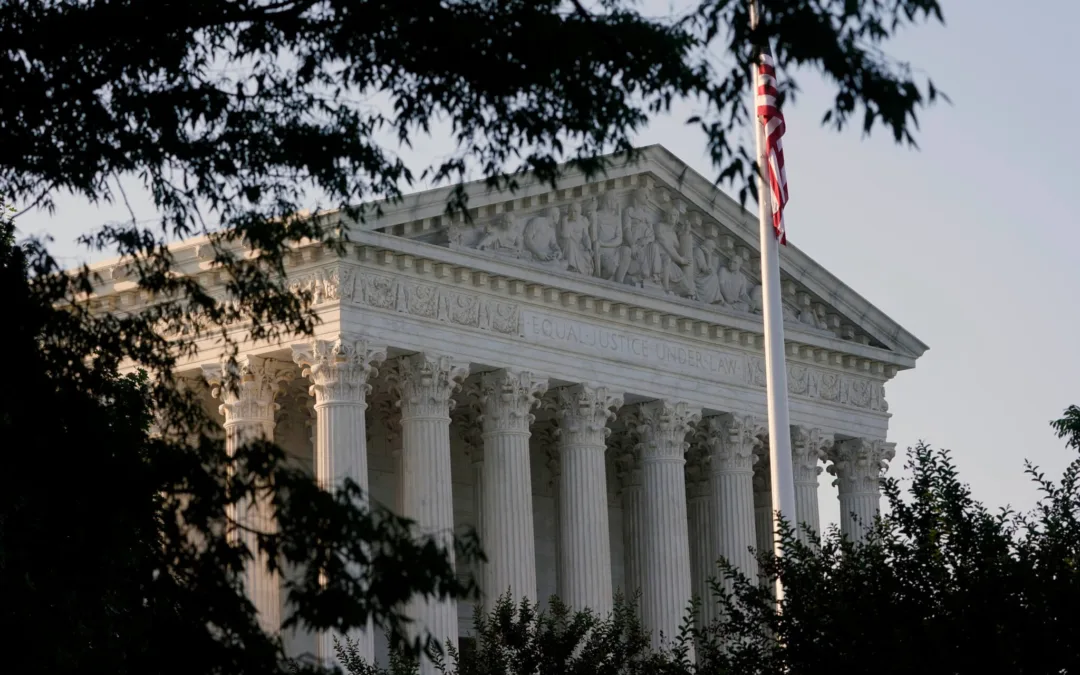 La Corte Suprema anuló a Roe vs. Wade. Esto es lo que significa para Arizona.