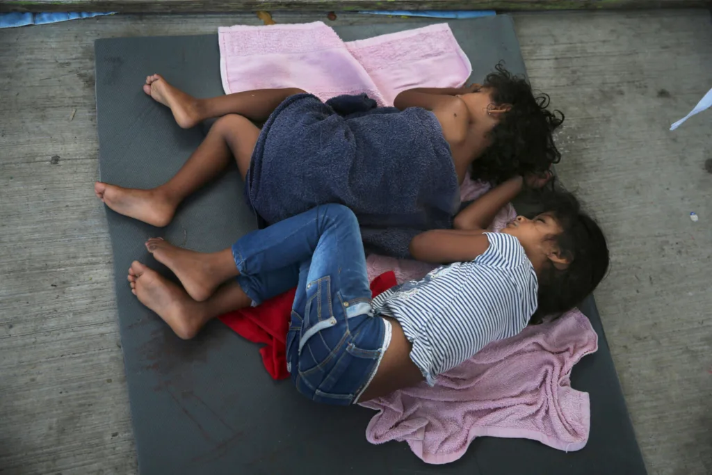 border separated families