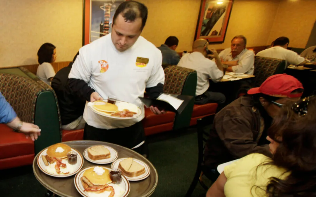 This Ballot Initiative Would Eliminate the Tipped Wage in Arizona