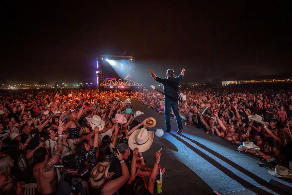 11 Spring Festivals, Concerts, and Parties in Arizona You Don’t Want to Miss