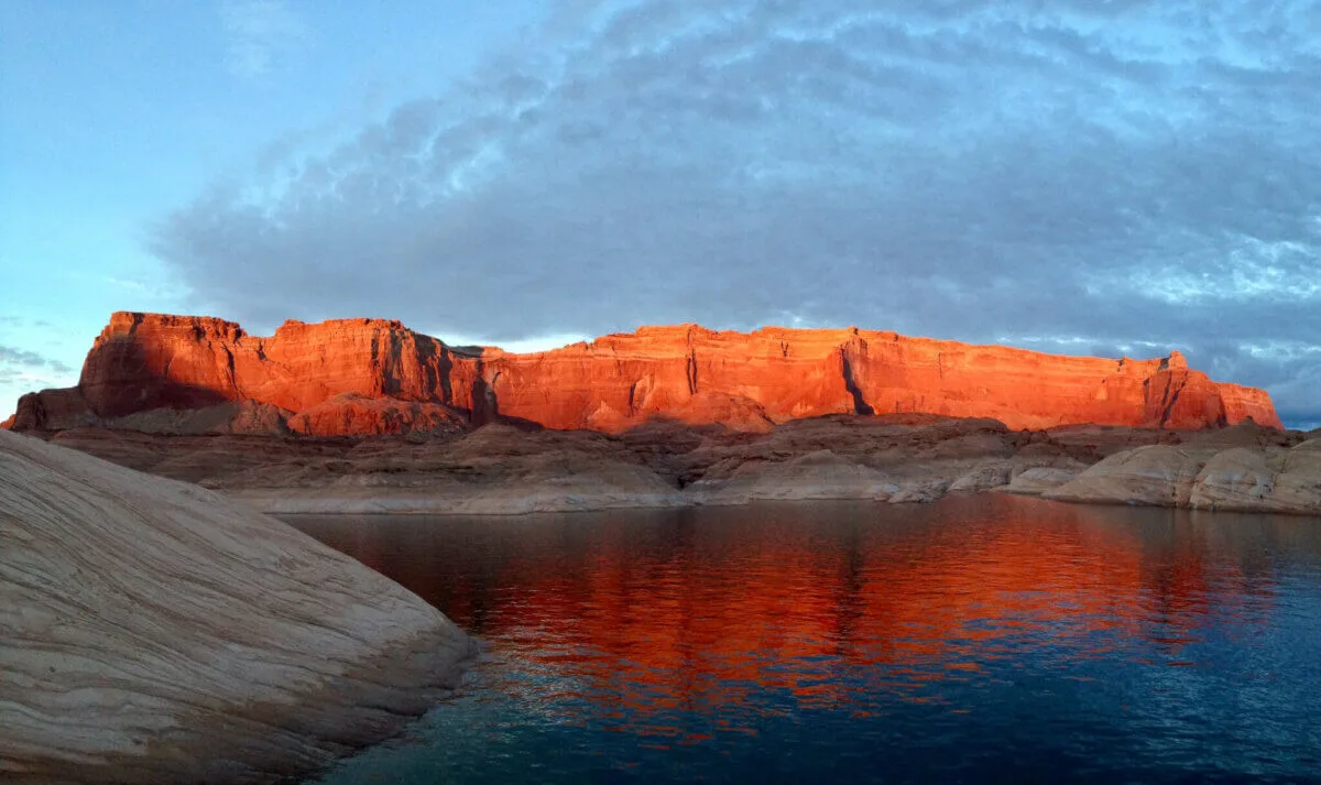 Summer Travel in Arizona: Your Guide for What to See and Eat in Page Summer Travel in Arizona: Your Guide for What to See and Eat in Page