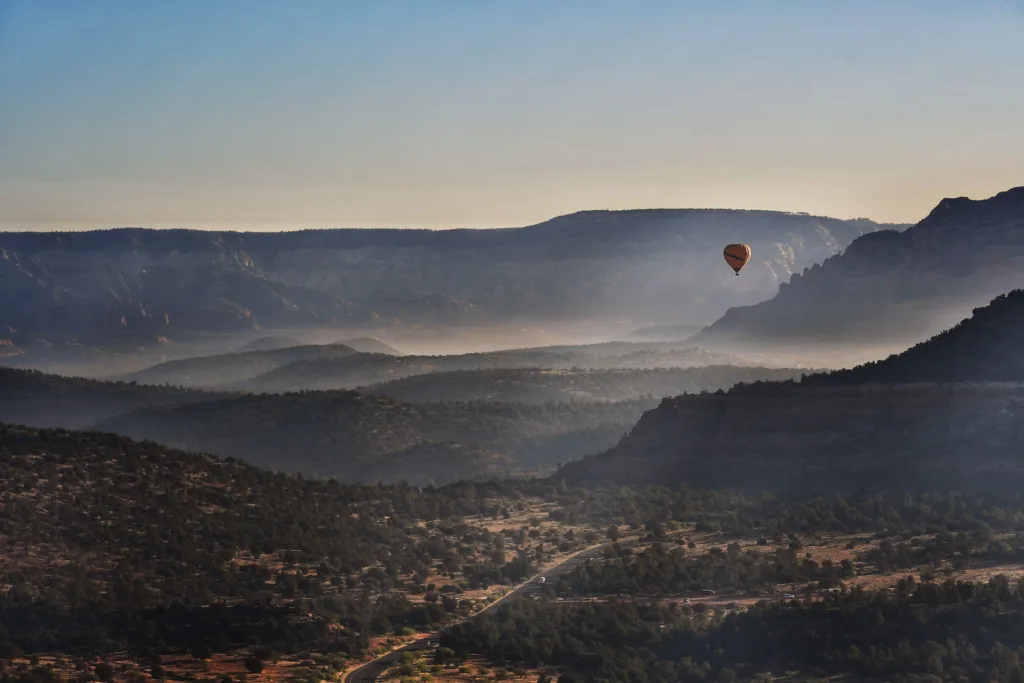 max harlynking pHHVcxNbq unsplash x