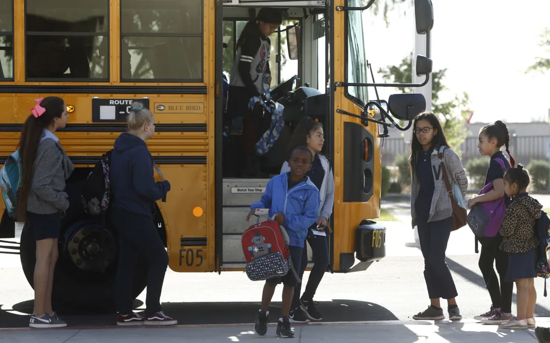Paradise Valley admin gets students to school amid Arizona bus driver shortage