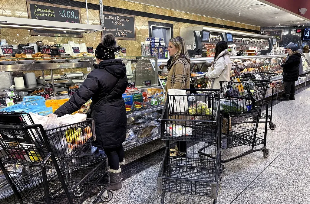Biden demands grocery stores and food brands end ‘price gouging’ and ‘shrinkflation’