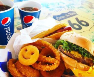 The Hilarious Diner That’s Perfect For Breaking Up Your AZ Road Trip