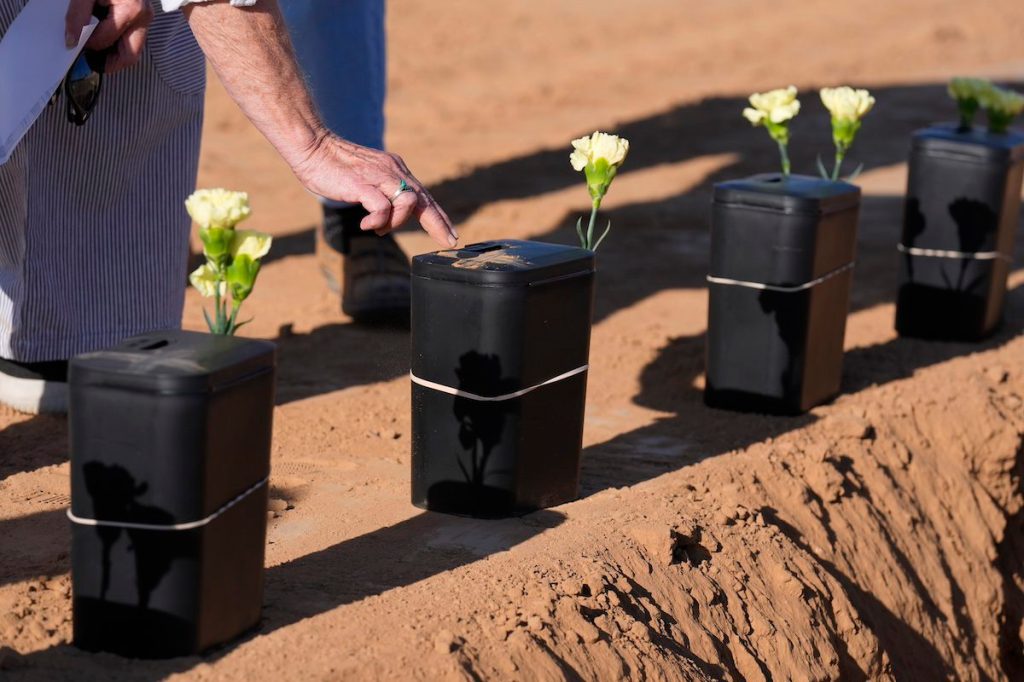 Last year’s deadly heat wave in metro Phoenix didn’t discriminate