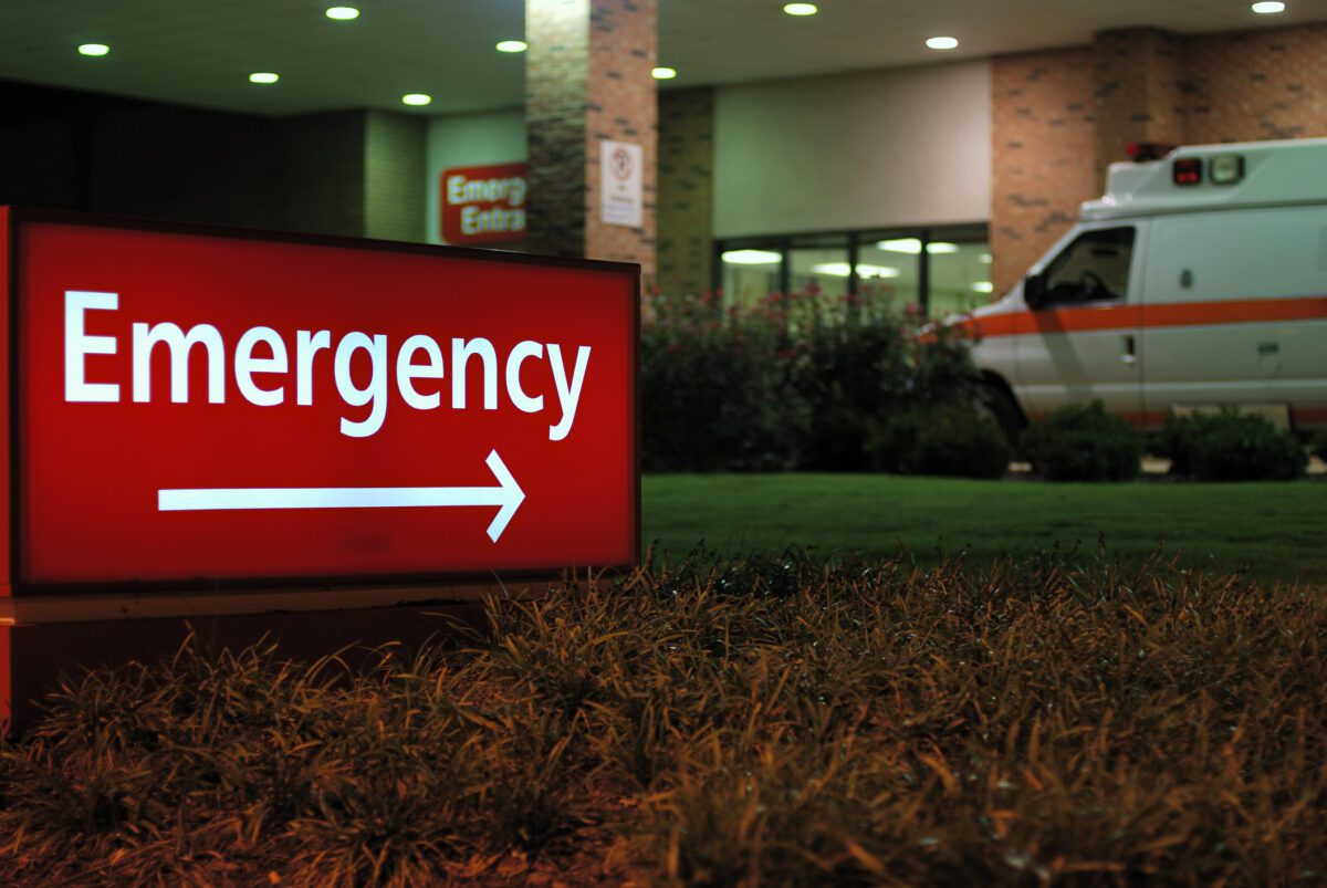 6,000 doctors urge the Supreme Court to keep abortions in medical emergencies legal 6,000 doctors urge the Supreme Court to keep abortions in medical emergencies legal