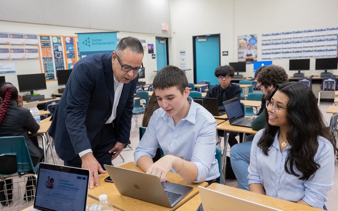 Grad Nation: Changing college landscape makes early career exposure more pressing