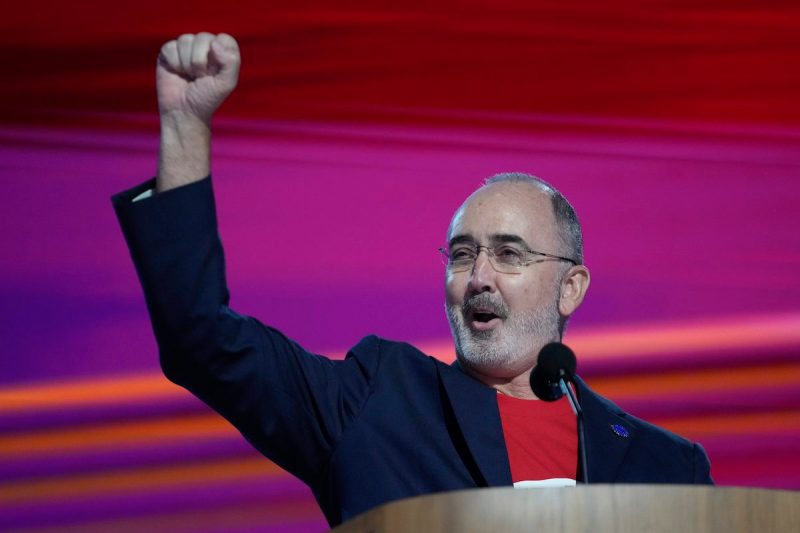 Shawn Fain blasted Trump at the DNC on Monday night