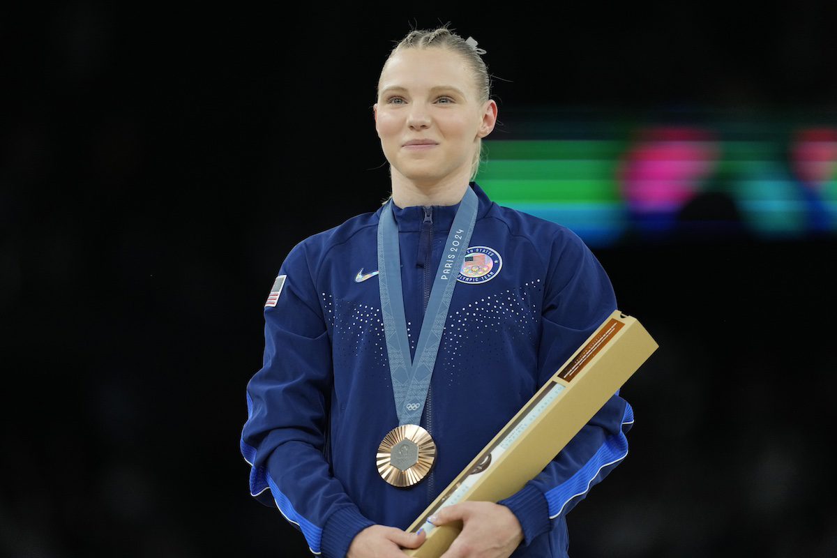 Jade Carey of Phoenix fights through illness to win a bronze on vault in Paris