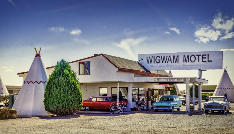 10 iconic stops along Route 66 in Arizona