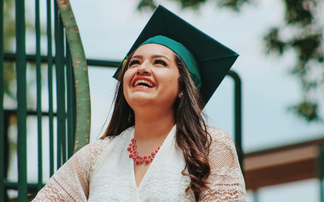 Univision Arizona & NAU launch full-ride scholarship for Hispanic students