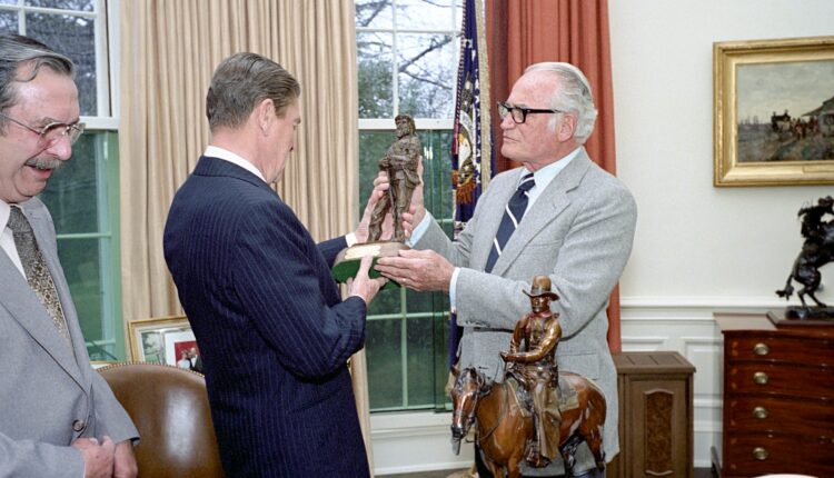 Phoenix’s Secret Mob History: From Assassinations to Ecstasy Rings