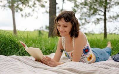 5 Arizona authors you’ll want on your summer reading list