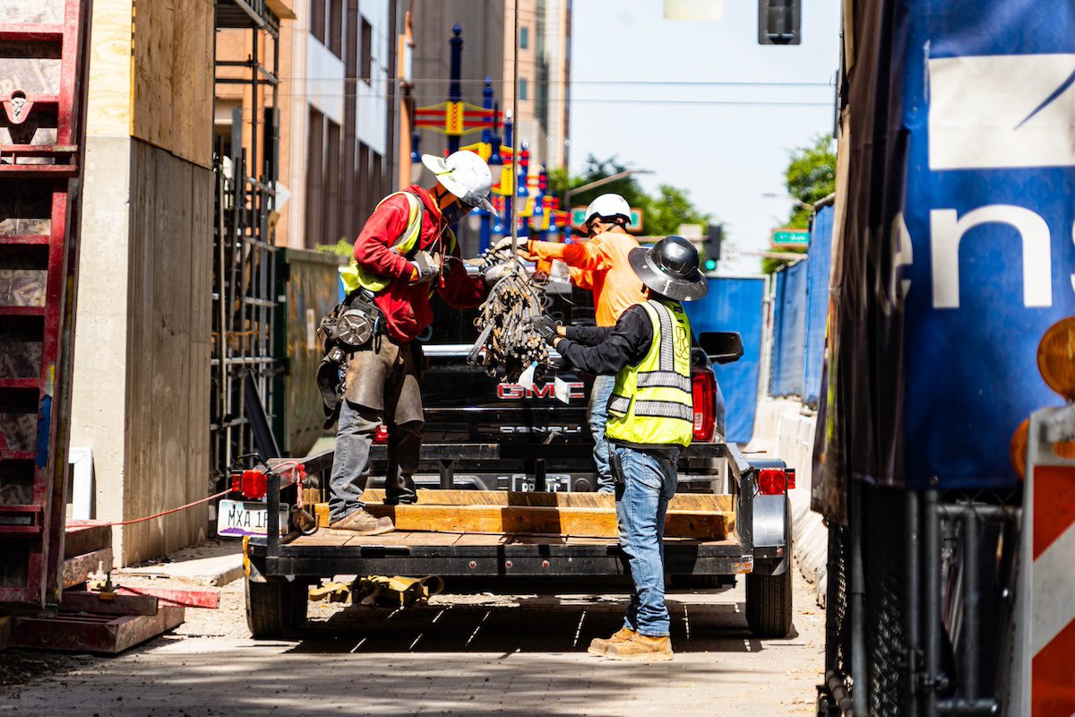 As Arizona swelters, workplace heat protections remain sparse with no state law and OSHA proposal likely stalled