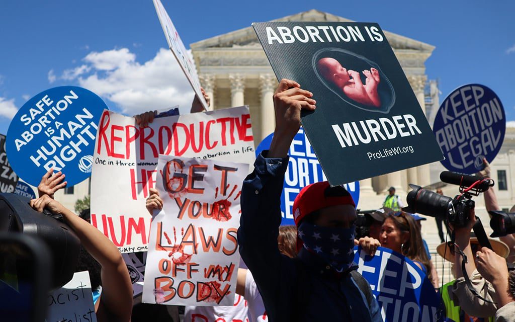 Travel time rose post-Dobbs in states limiting abortion, with AZ seeing surge from Texas