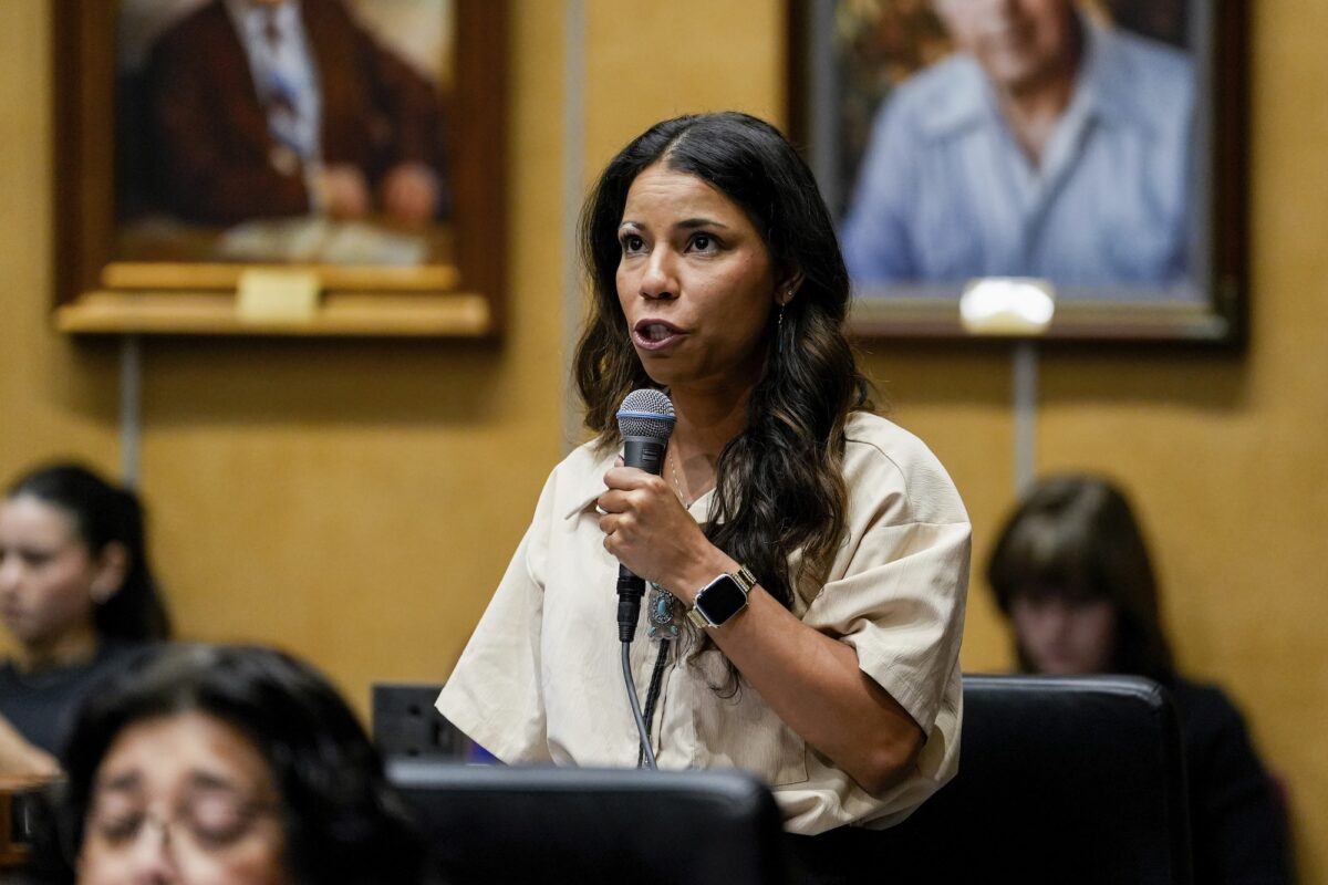 Arizona GOP files ethics complaint against Sen. Ortiz for immigration advocacy