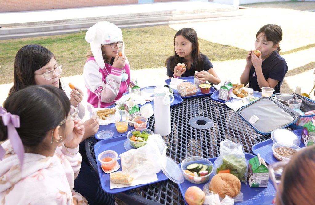 Arizona farmers’ co-op works with hospitals, clinics to ‘prescribe’ fresh produce