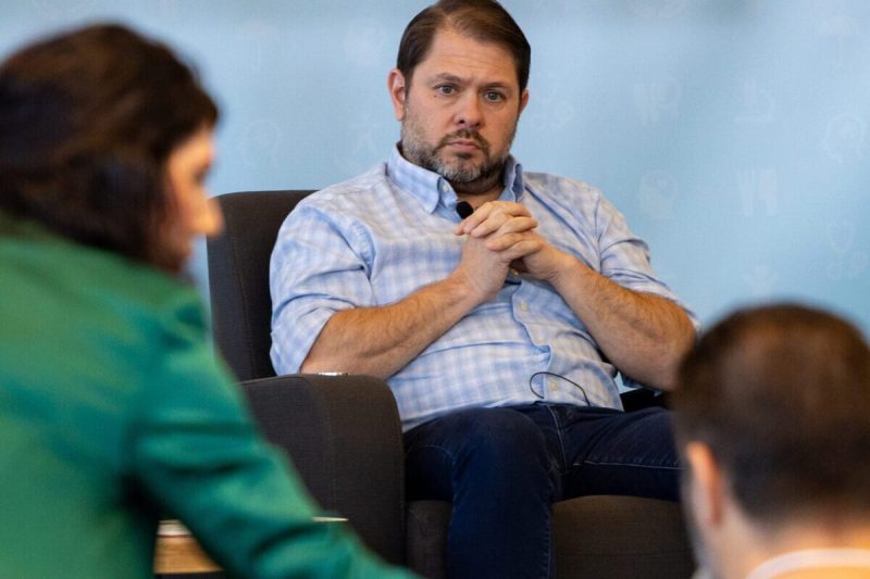 Ruben Gallego