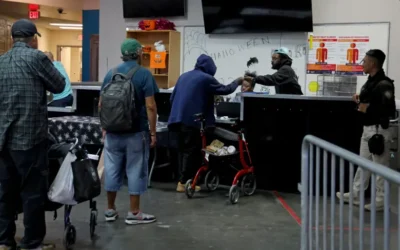 Amid rise in homelessness in Phoenix, resources drop as COVID-19 era funding ends