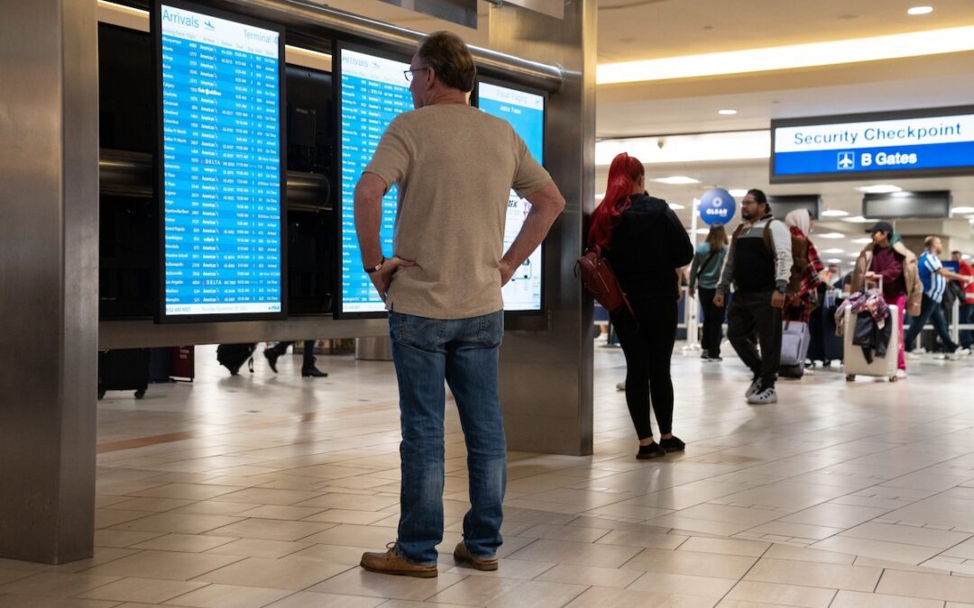 Phoenix Sky Harbor Airport sees flight reductions amid government shutdown