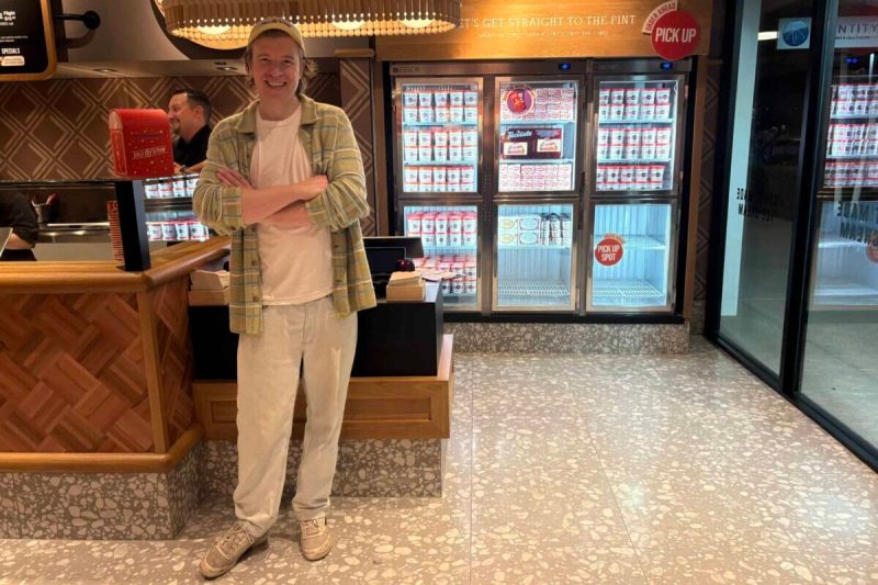 Salt & Straw has opened a location in Phoenix.