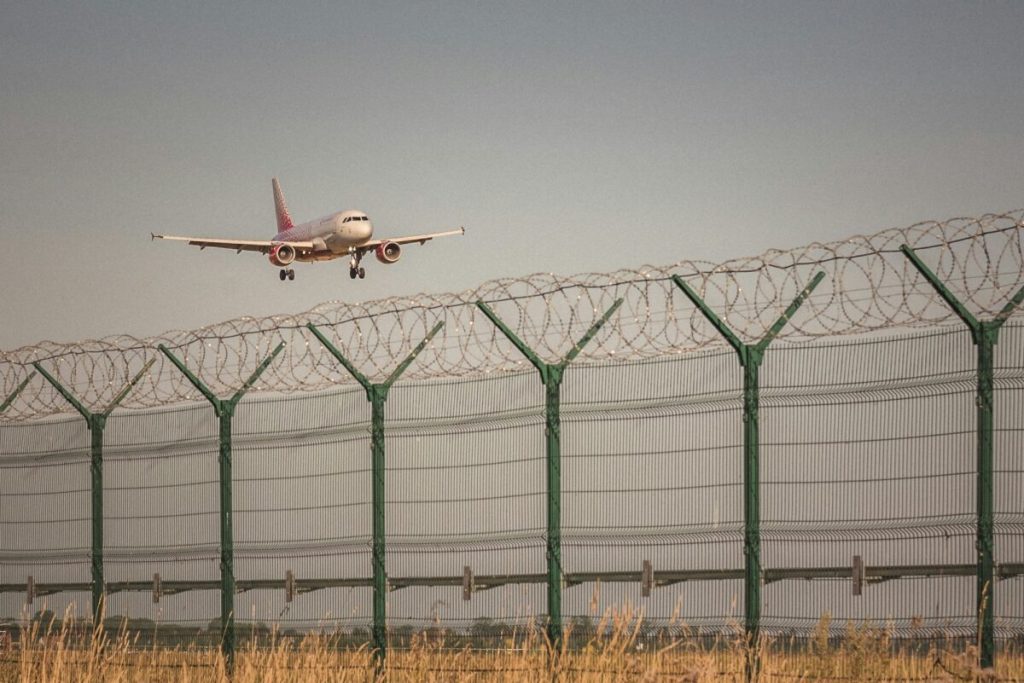 Activists to protest against deportation flights at Mesa Gateway airport