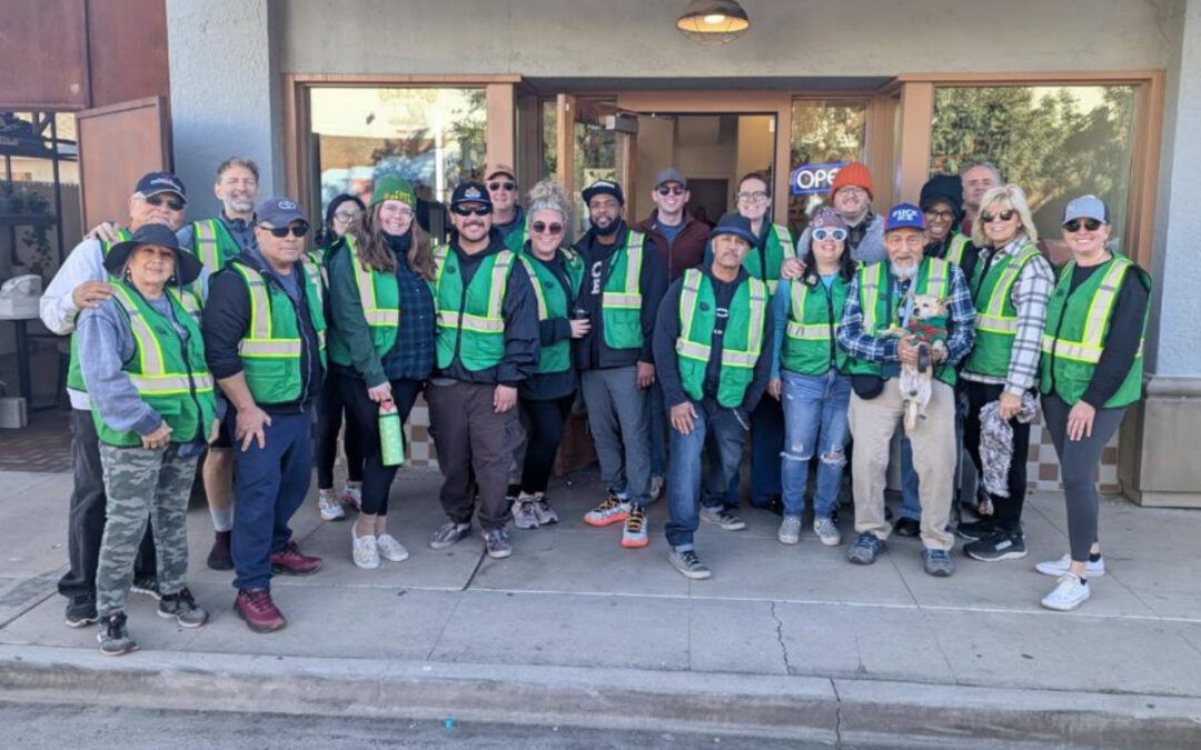 How a Phoenix litter-lifting group helped me feel more connected to my neighbors