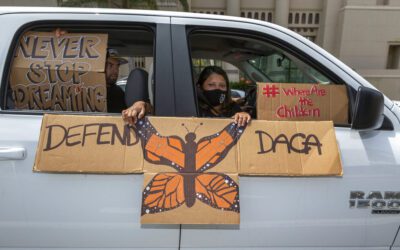 Arizona Dreamers fear being abducted by ICE as Trump administration delays DACA renewals