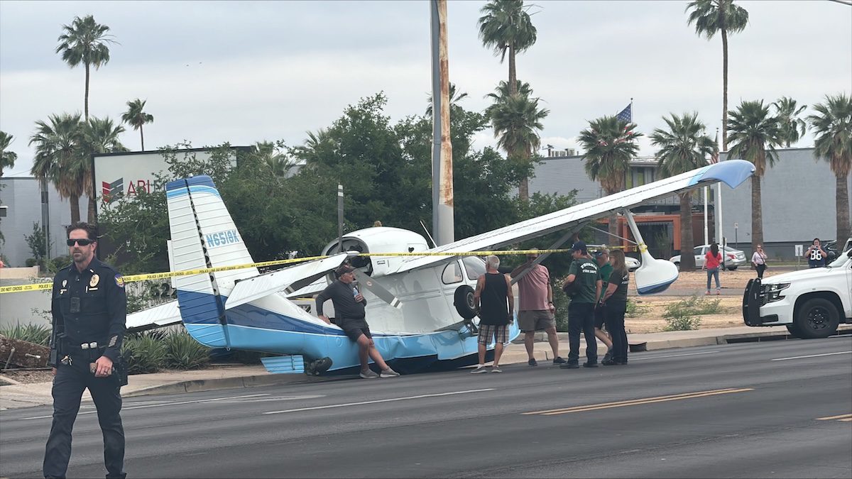 Small plane makes emergency landing on central Phoenix street