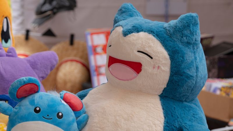 Snorlax Pokemon plushie