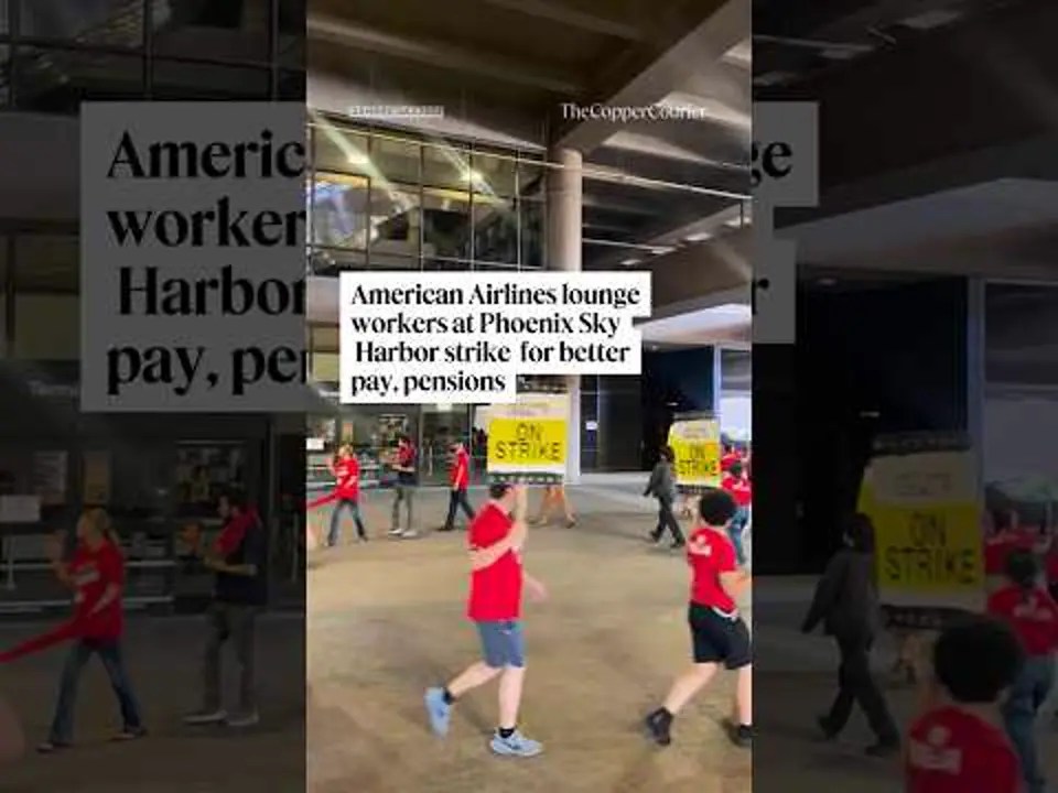 Phoenix Sky Harbor lounge workers go on strike